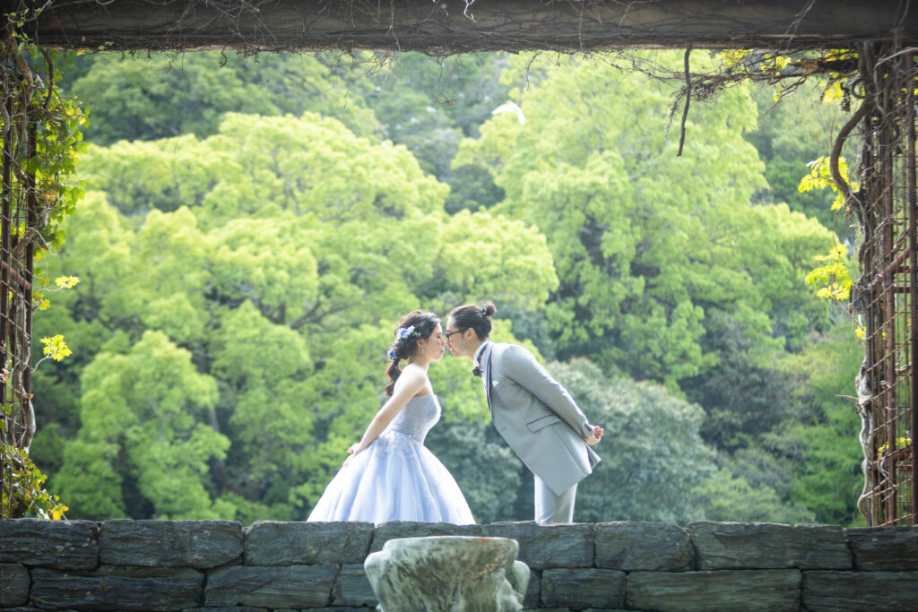 結婚記念写真 ロケーション カラードレスで撮影